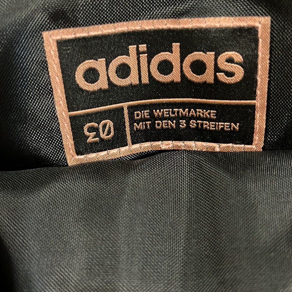 Cute Adidas leather bag! - Picture 3 of 4